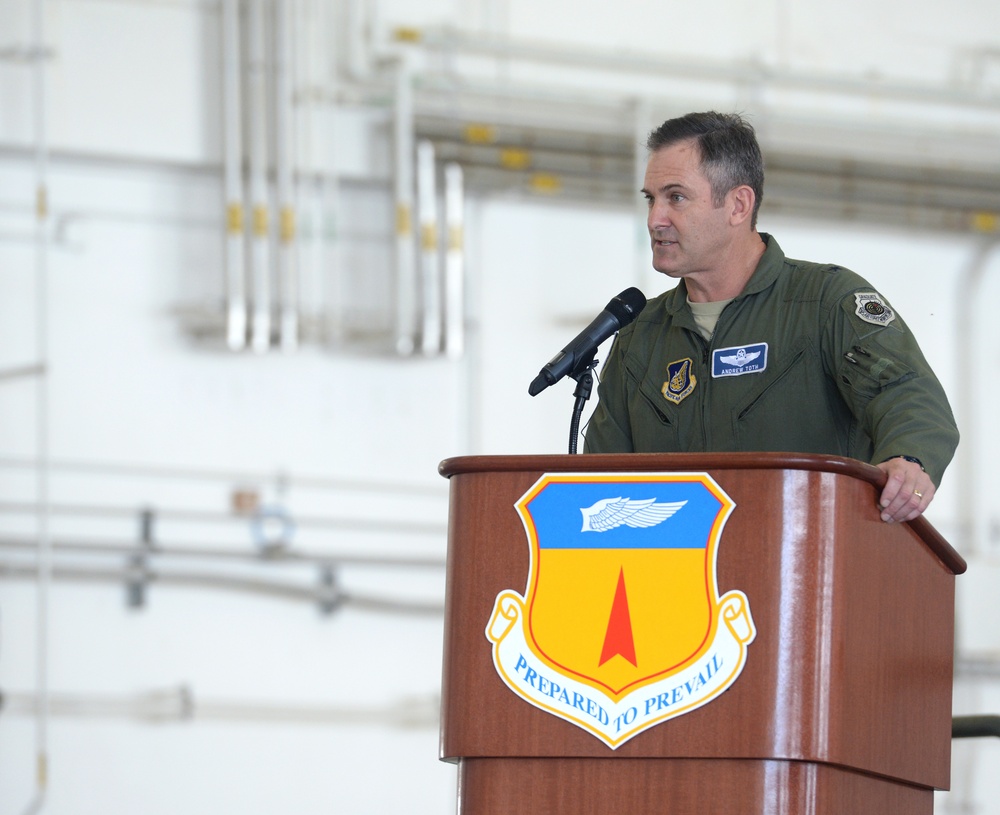 US, RAAF and JASDF launch Operation Christmas Drop 2015