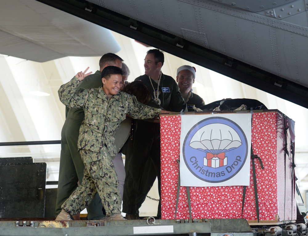 US, RAAF and JASDF launch Operation Christmas Drop 2015