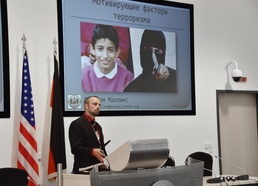 Marshall Center Professor Dr. Mullins discusses the foreign fighters phenomenon at terrorism workshop