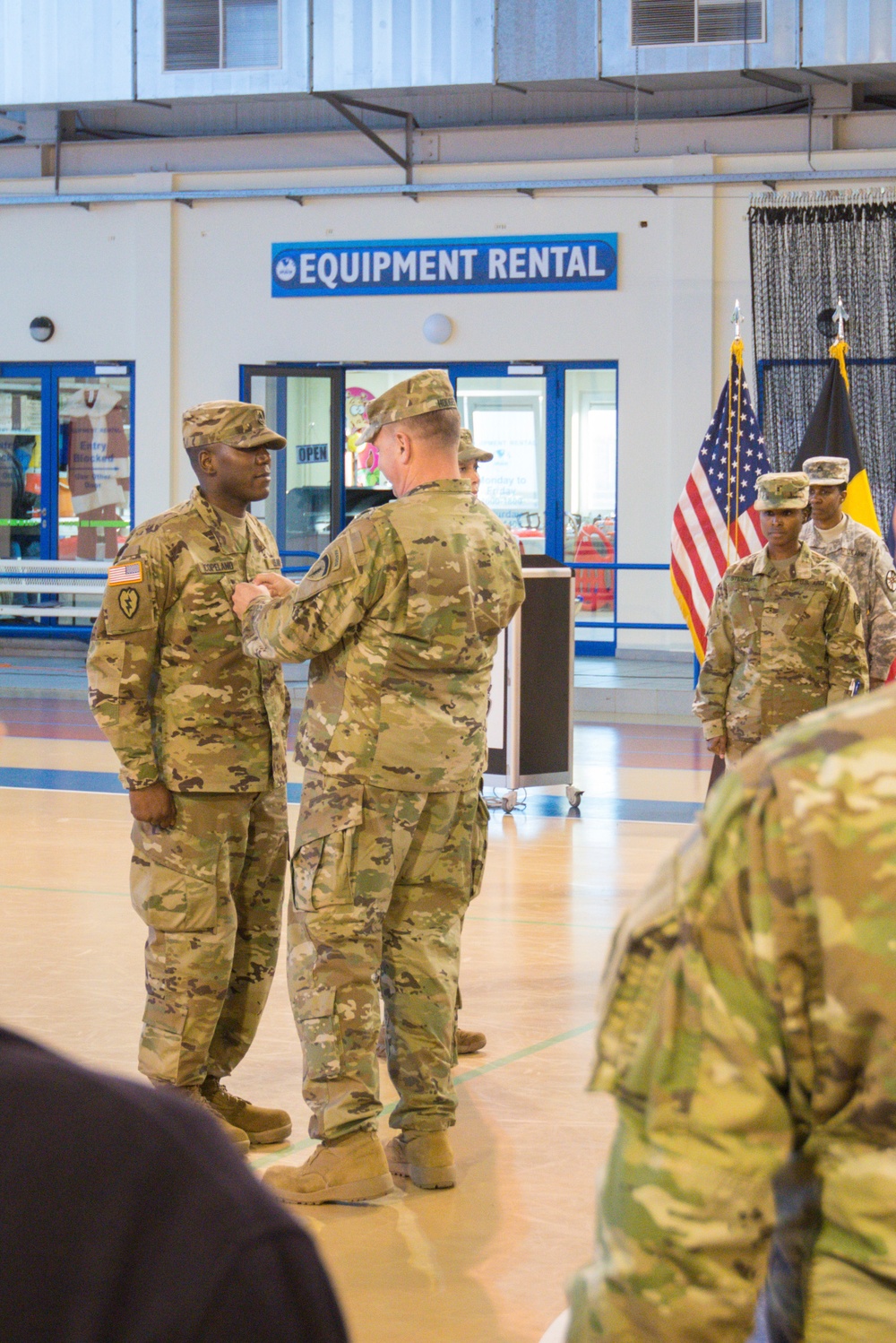 USAREUR CG attends HHC AFNORTH change of responsibility