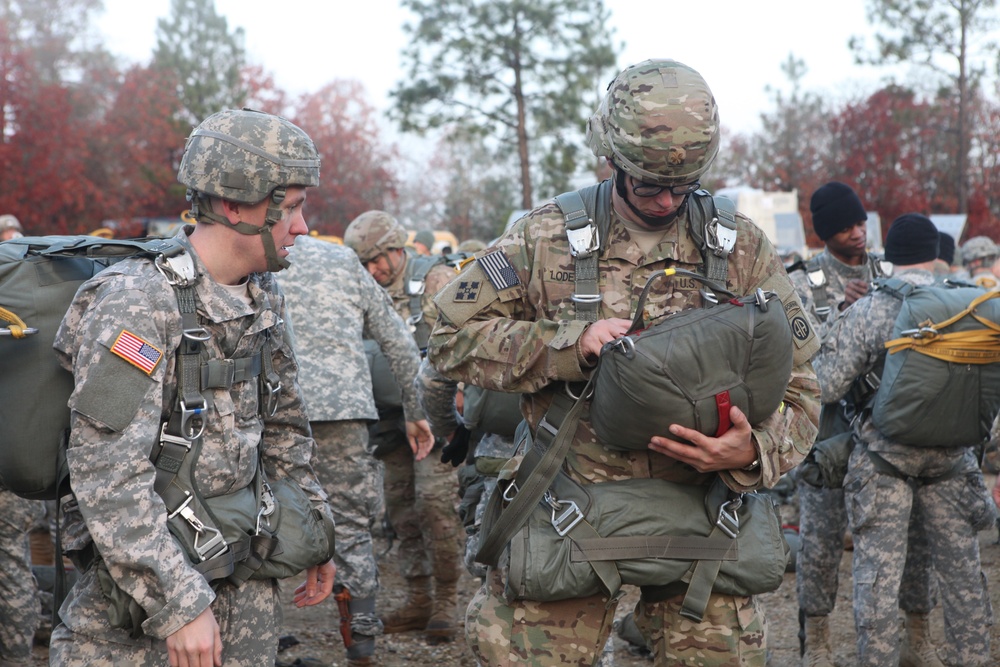 82nd CAB airborne operations