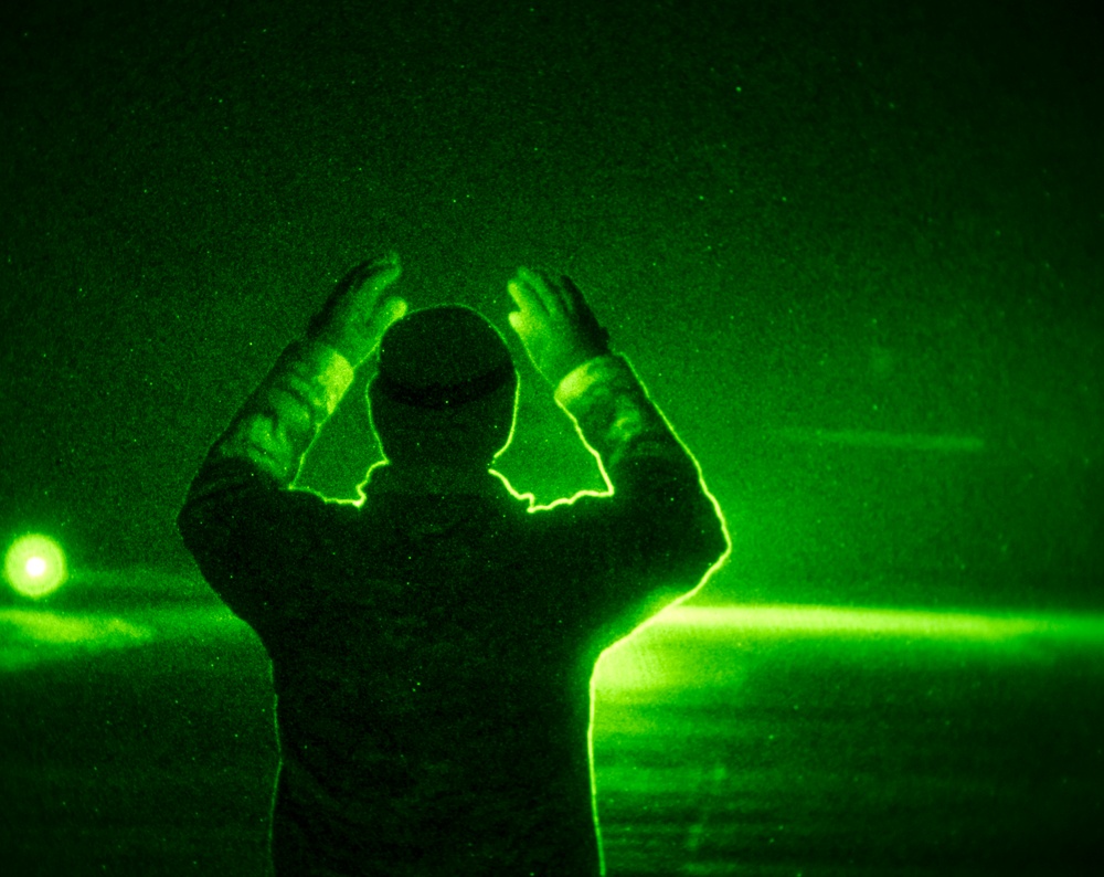 Air Cav arrives at Mihail Kogălniceanu