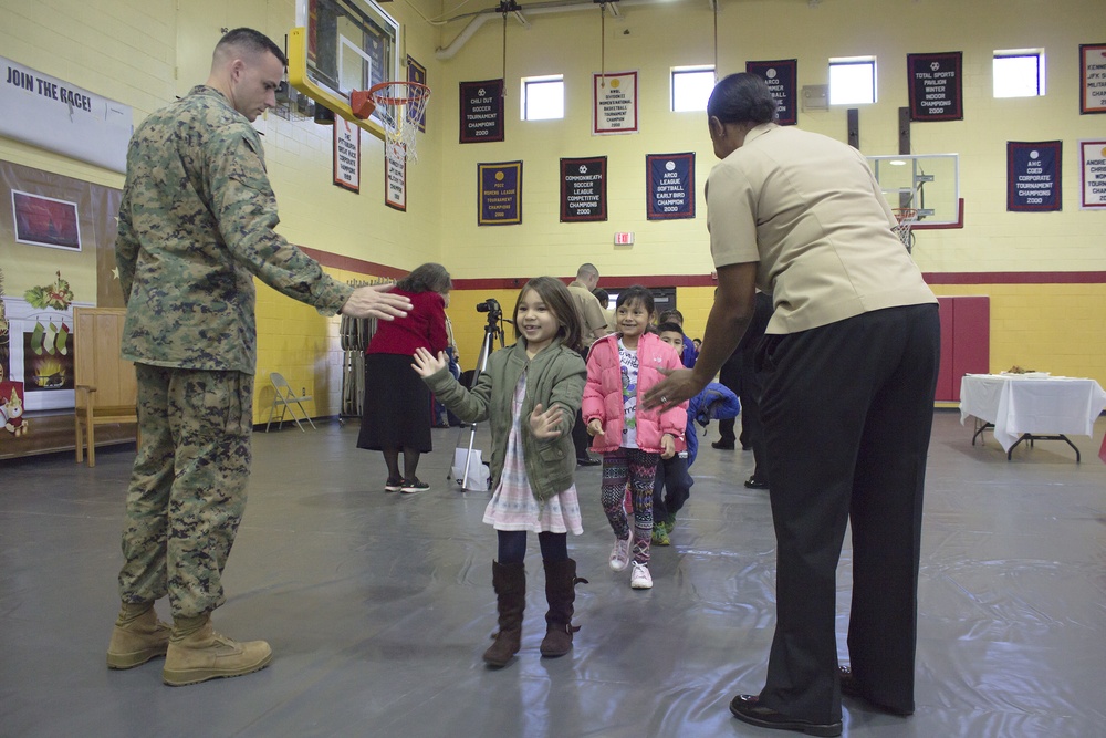 Barcroft Elementary School students celebrate Christmas with the Marines (and Santa)