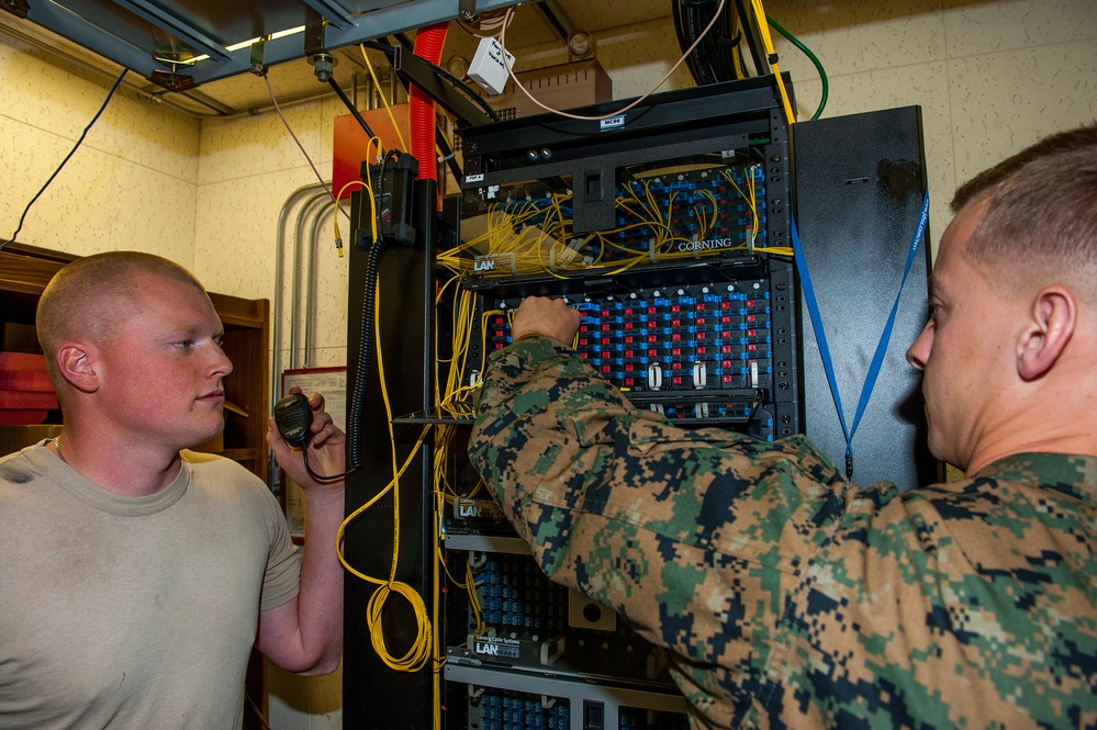 US Marines join Cable Dawgs for joint exchange program