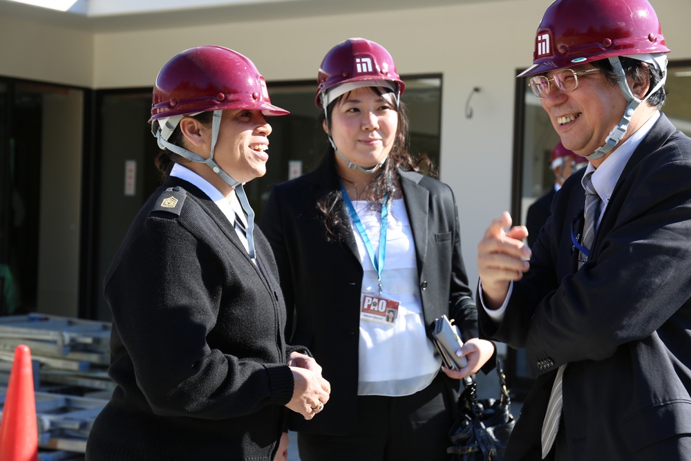 USAG Japan commander tours local hospital for future use