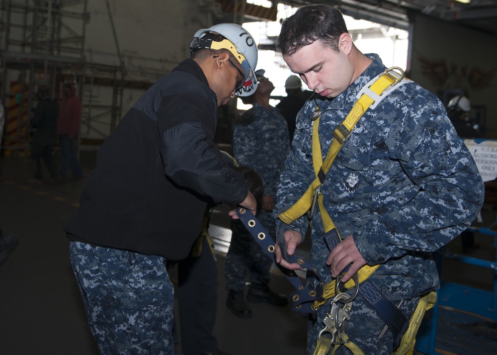 USS Carl Vinson operations