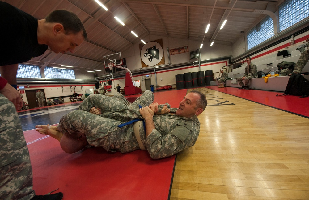 USAF Airmen compete in 7th MSC Combatives Tournament