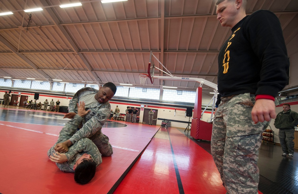 USAF Airmen compete in 7th MSC Combatives Tournament