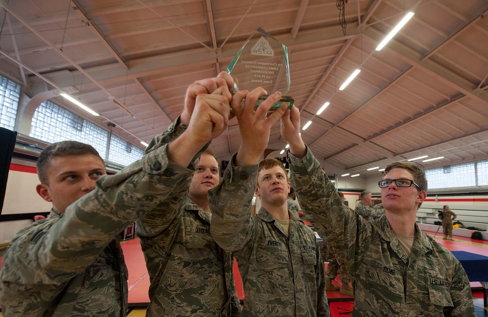 USAF Airmen compete in 7th MSC Combatives Tournament