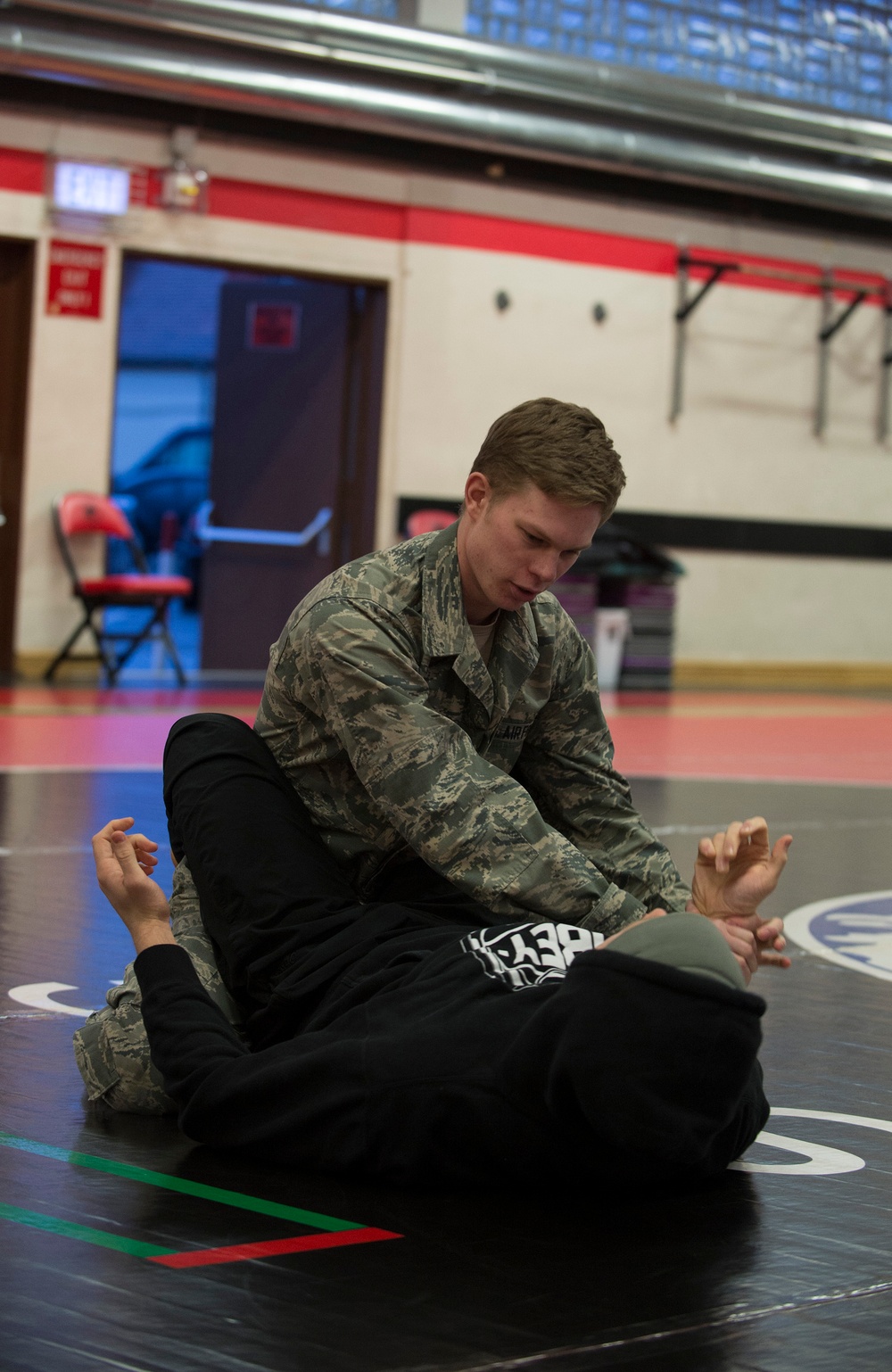 USAF Airmen compete in 7th MSC Combatives Tournament