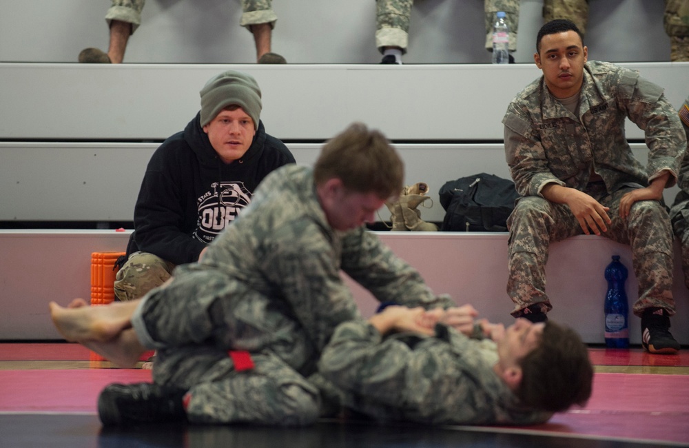 USAF Airmen compete in 7th MSC Combatives Tournament