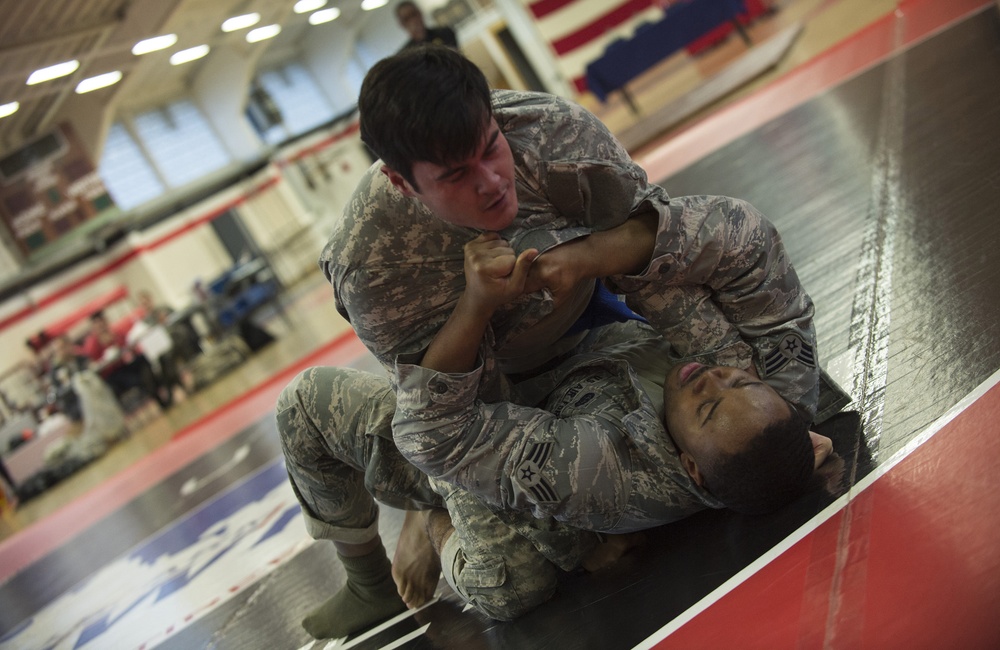 USAF Airmen compete in 7th MSC Combatives Tournament