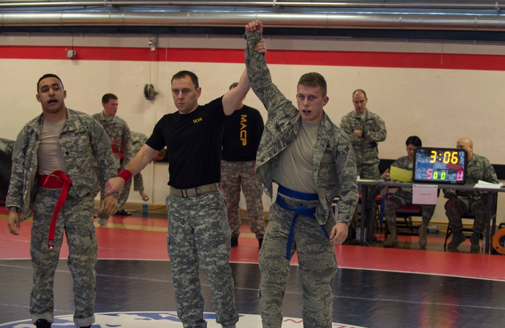 USAF Airmen compete in 7th MSC Combatives Tournament