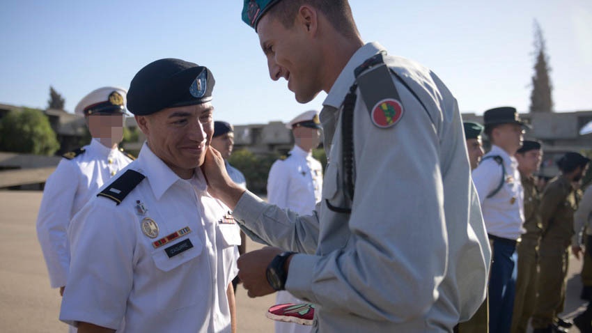 212th CSH officer completes IDF leadership course