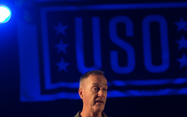 CJCS 2015 holiday troop visit