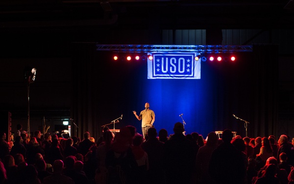 CJCS 2015 holiday troop visit