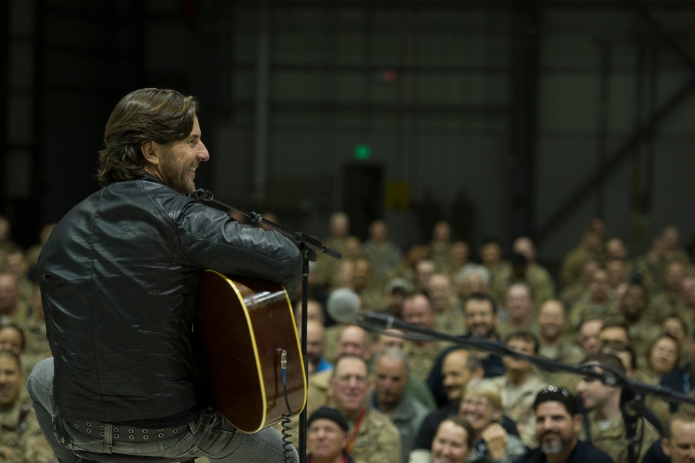 Bagram USO Holiday Troop Visit