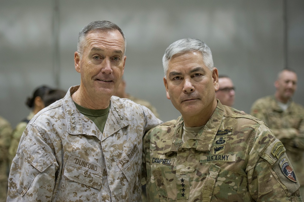Bagram USO holiday troop visit
