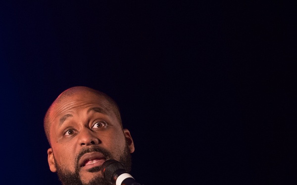 CJCS 2015 holiday troop visit