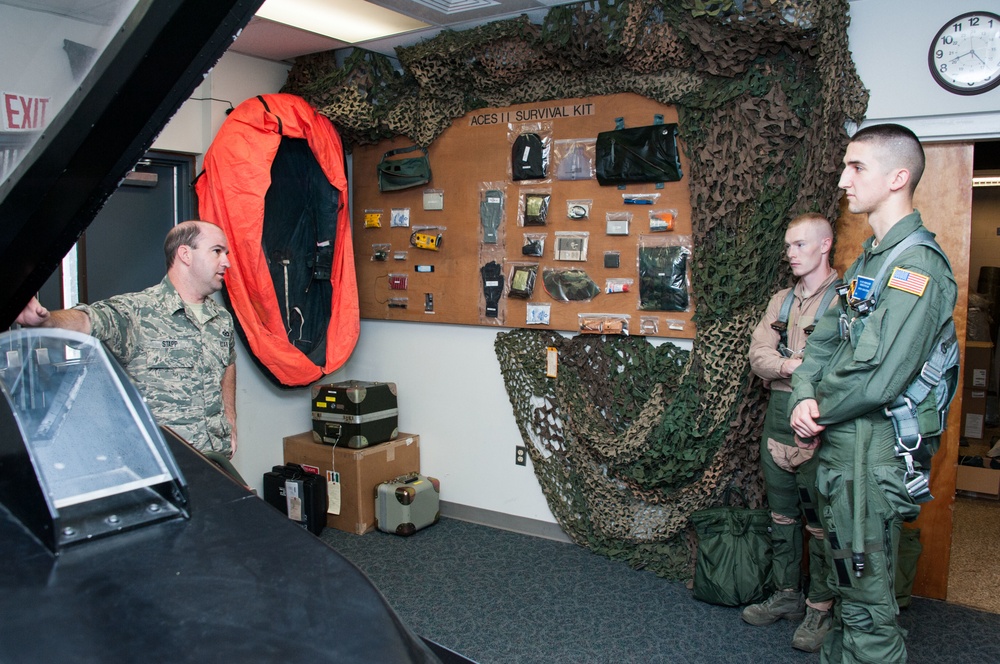 AOY egress training
