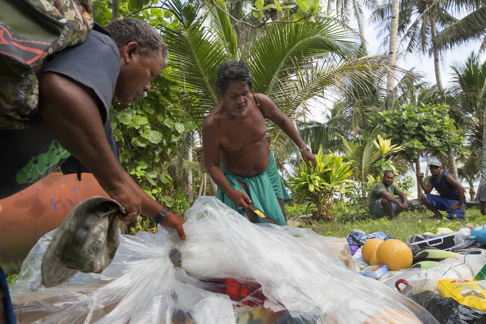 Air Force delivers hope and goodwill to Fais island