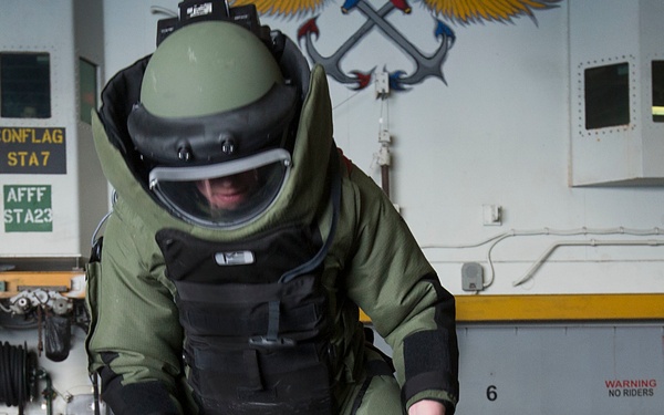 26th MEU EOD conducts exploration event