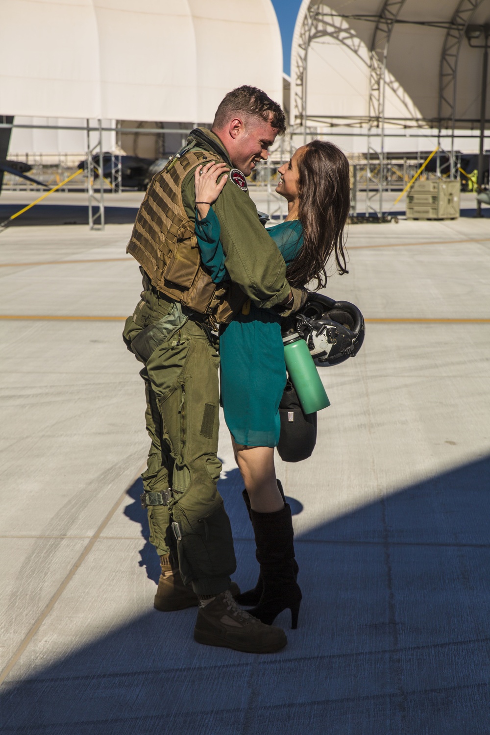 VMA-311 'Tomcats' come home to MCAS Yuma