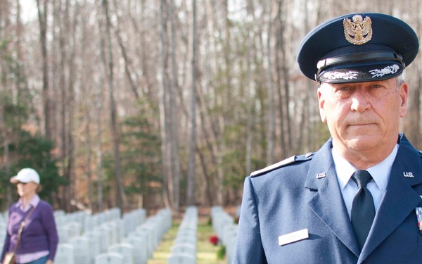 Wreaths Across America unites young and old at Quantico