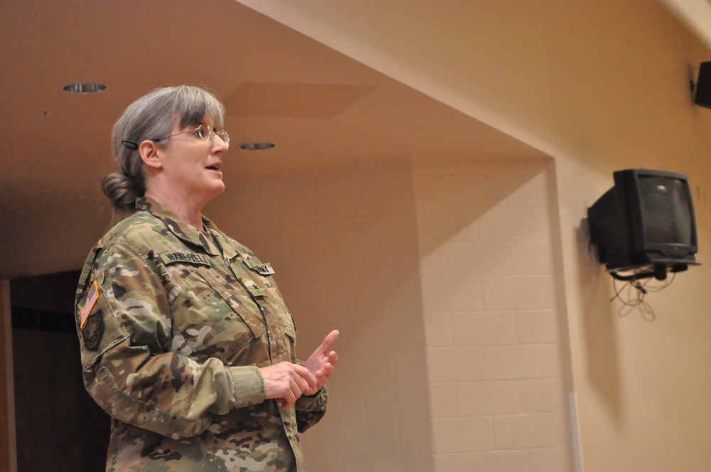 324 MPs return from Gitmo on Thanksgiving