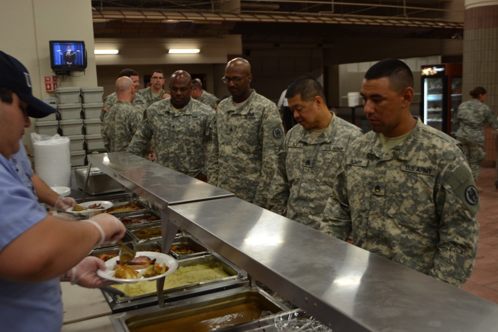 324 MPs return from Gitmo on Thanksgiving
