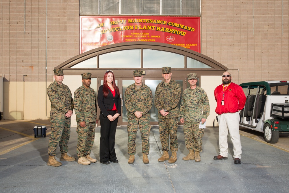 Major General Hudson Visits MCLB Barstow
