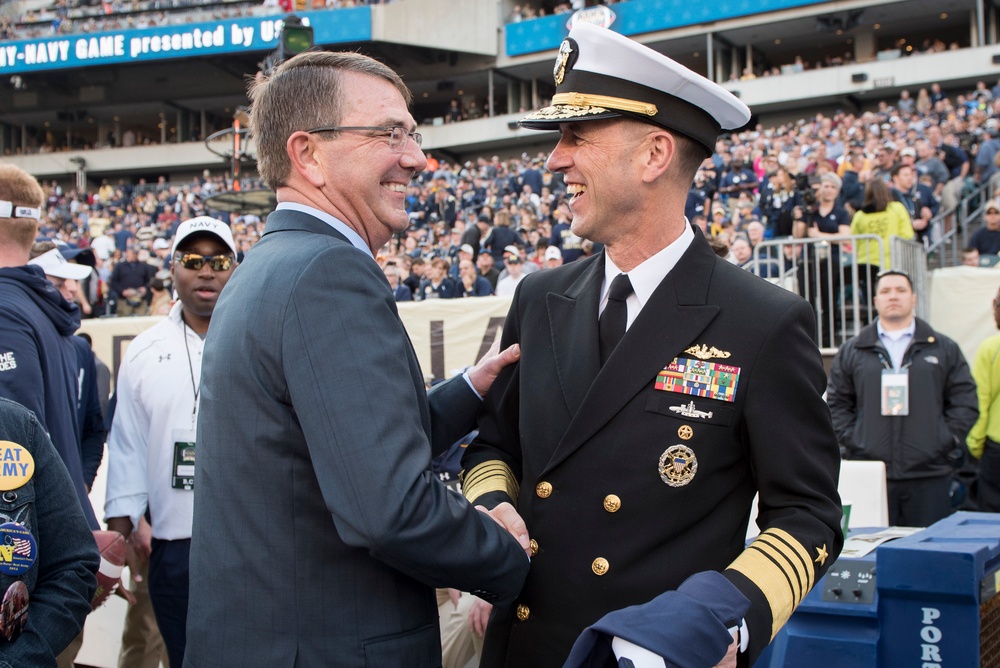Secretary of Defense attends 2015 Army Navy game