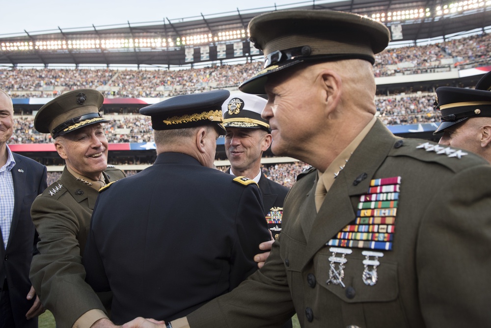 CJCS attends 2015 Army Navy game