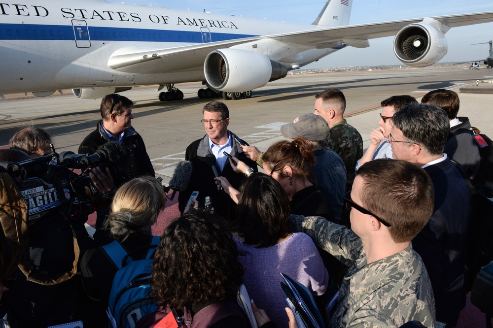 Secretary of defense conducts a press gaggle at Incirlik Air Base