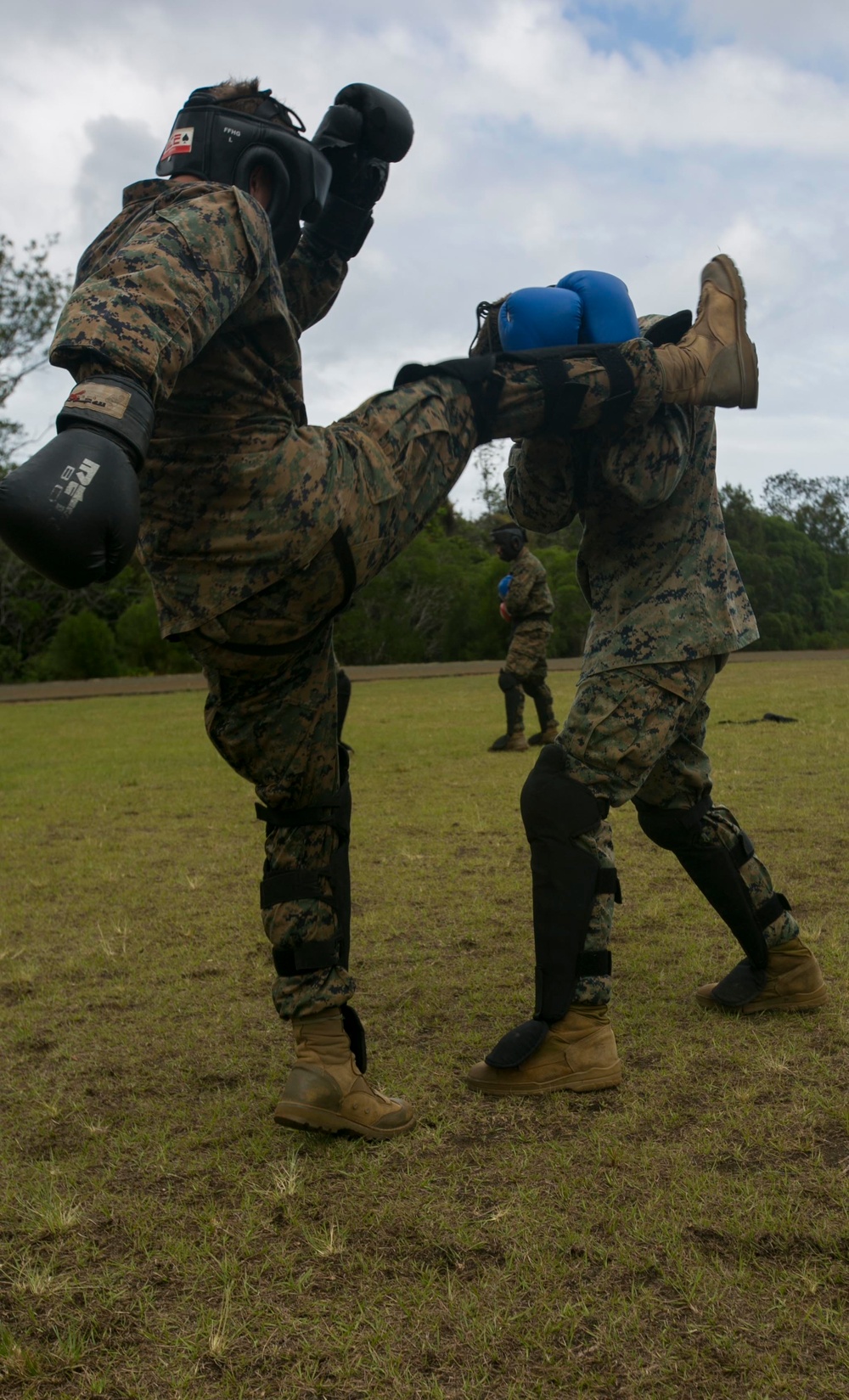 U.S. Marines train with French Armed Forces New Caledonia