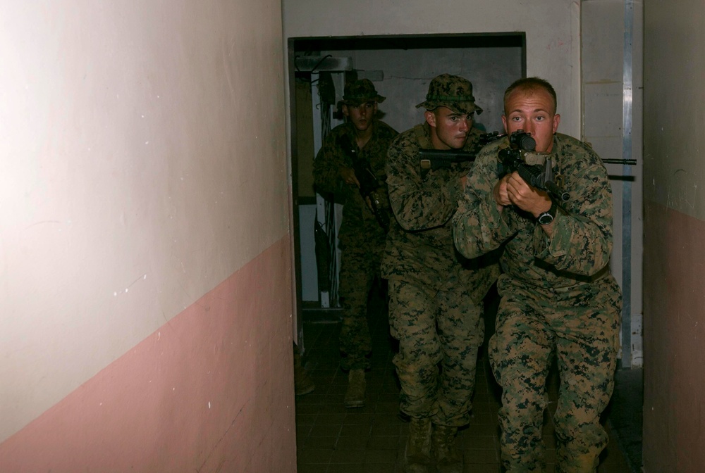 U.S. Marines train with French Armed Forces New Caledonia