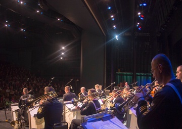 Navy Band Northwest Holiday Series