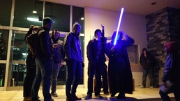 Yokosuka enjoys midnight screening of Star Wars