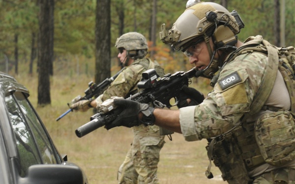 28th EOD Company training VBIED