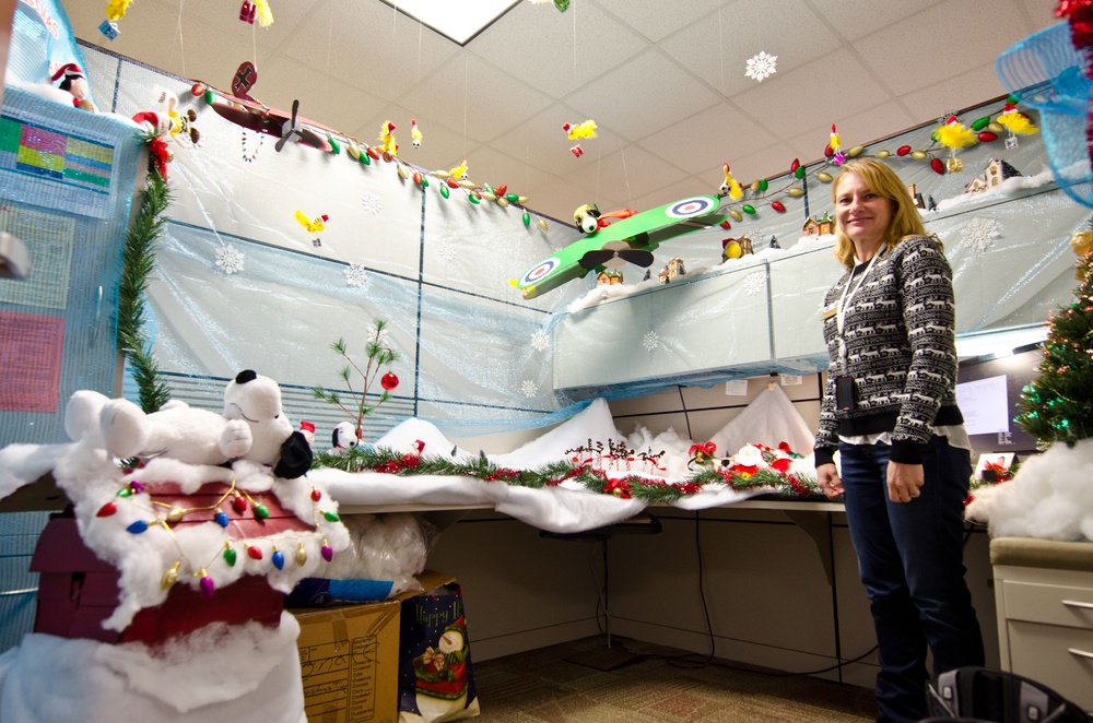 USARC Tree Lighting Ceremony and Holiday Open House