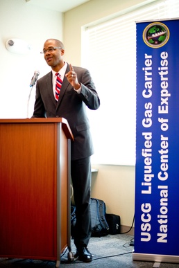 Department of Energy assistant secretary speaks at Coast Guard liquefied gas forum