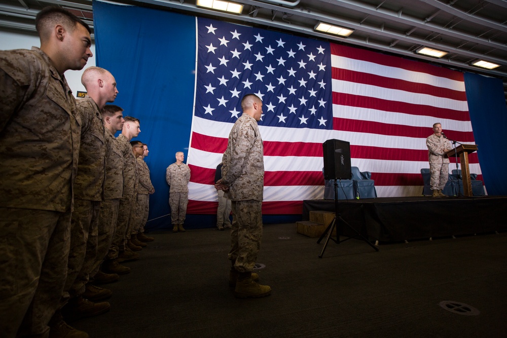 Secretary of defense visits USS Kearsarge