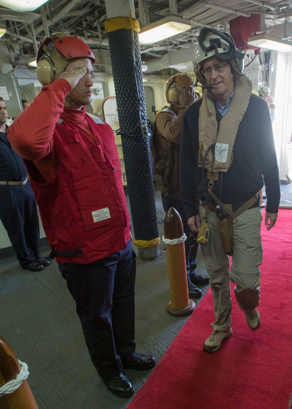 Secretary of defense visits USS Kearsarge