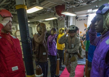 Secretary of defense visits USS Kearsarge