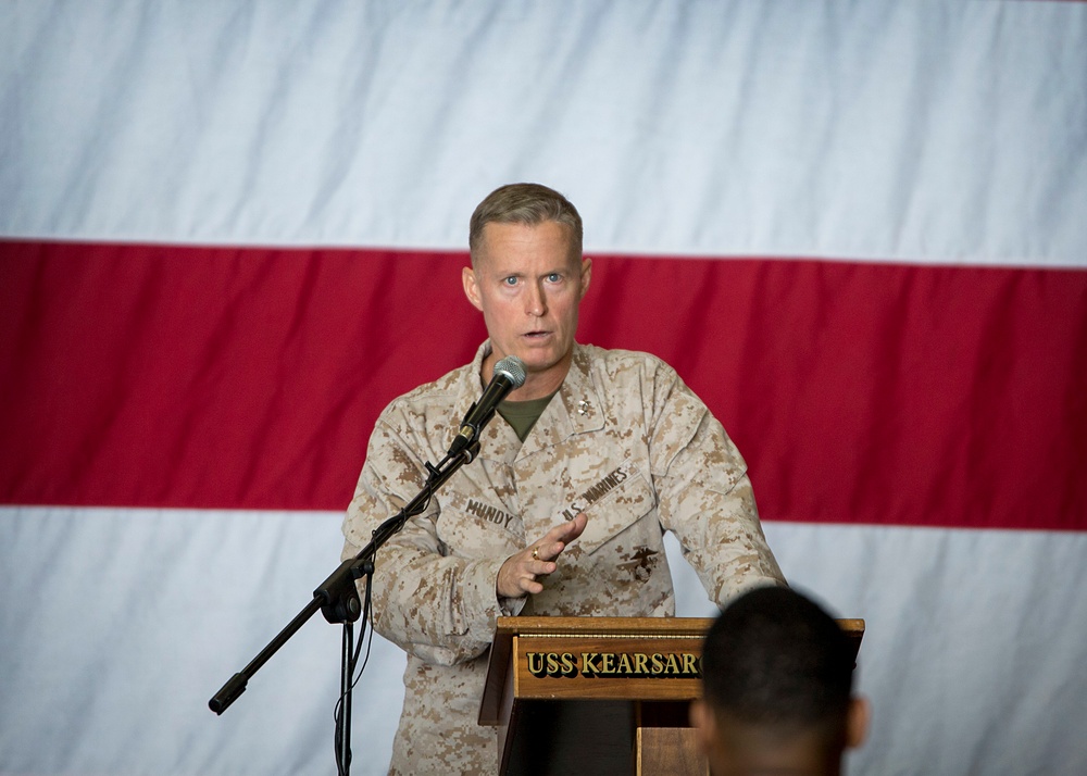 Secretary of defense visits USS Kearsarge