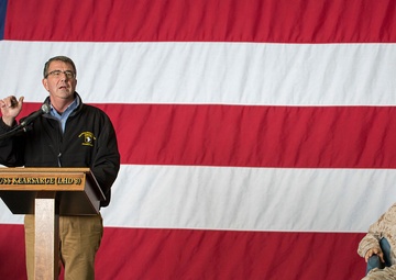 Secretary of defense visits USS Kearsarge