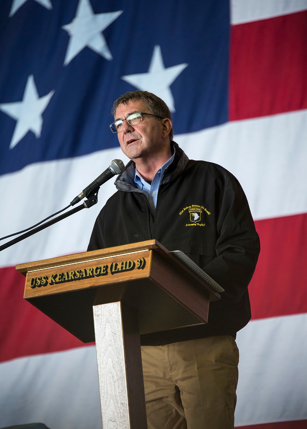 Secretary of defense visits USS Kearsarge