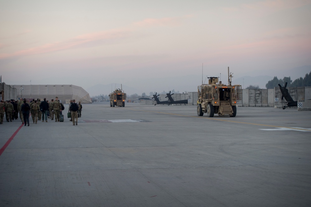 Secretary of defense trip to Afghanistan