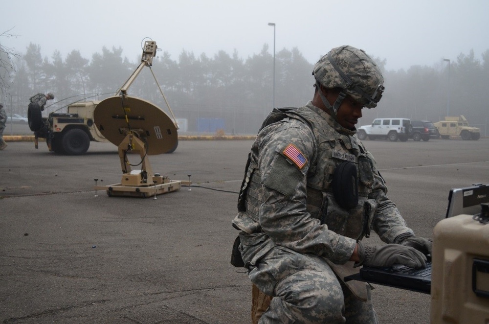 Finance Soldiers demonstrate readiness during tactical and technical training event