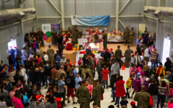 U.S. military members celebrate Christmas early with Romanian children